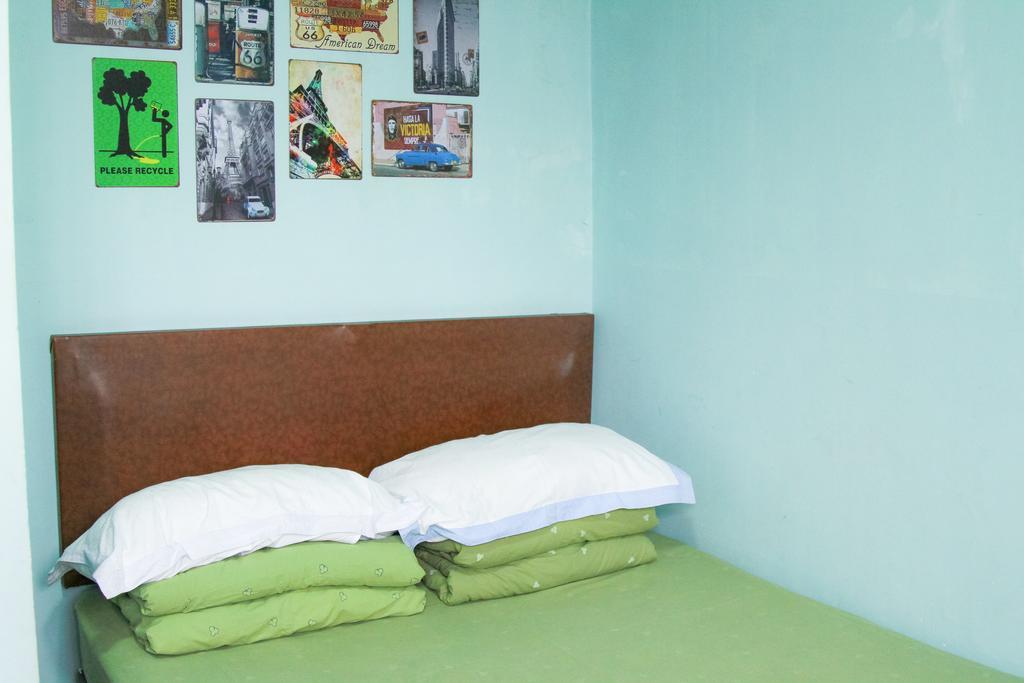 Leo Tian An Men Hostel Beijing Exterior photo