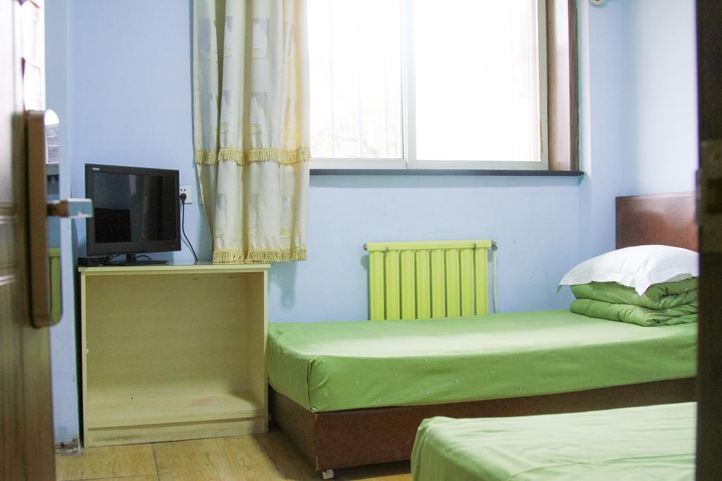 Leo Tian An Men Hostel Beijing Exterior photo