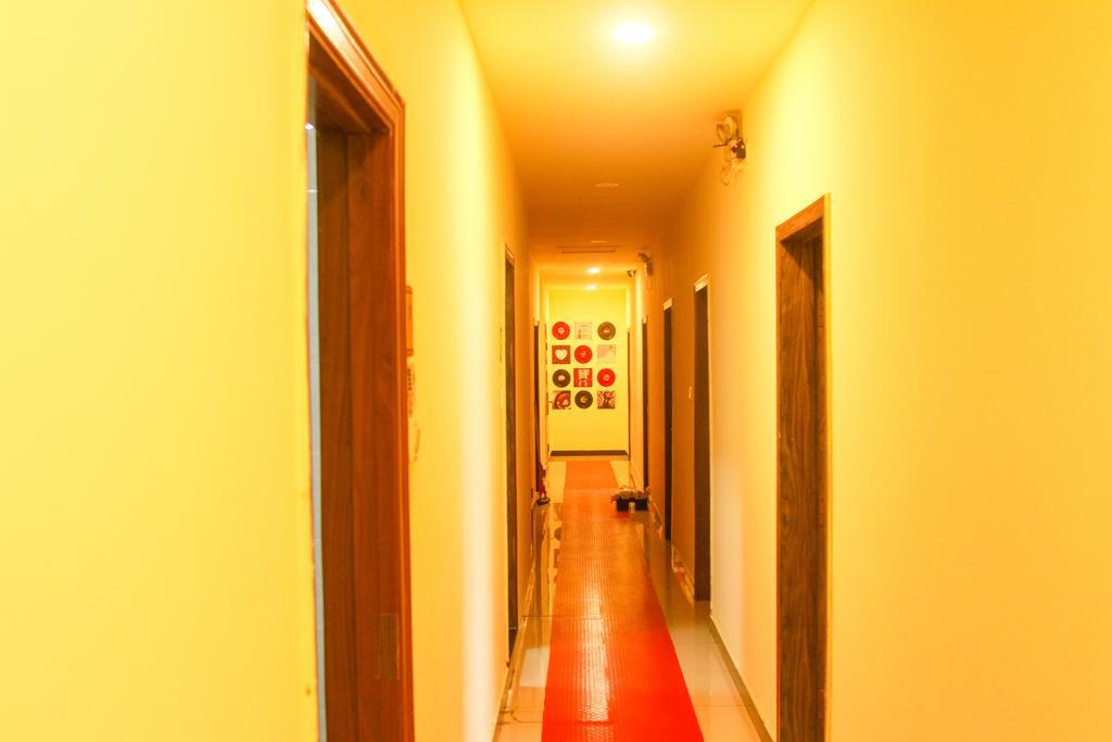 Leo Tian An Men Hostel Beijing Exterior photo